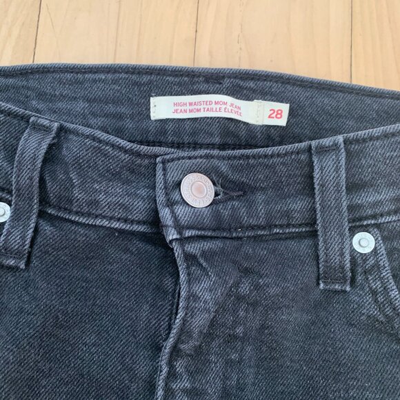 Levi's High Waisted Mom Jeans - Picture 3 of 3